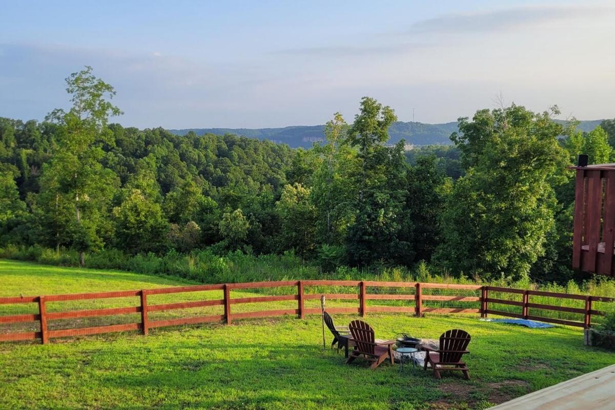 Great Little Guest Suite With Private Entry & Deck! Pet Friendly & 30 Mins To Nashville! Ashland City Exterior photo